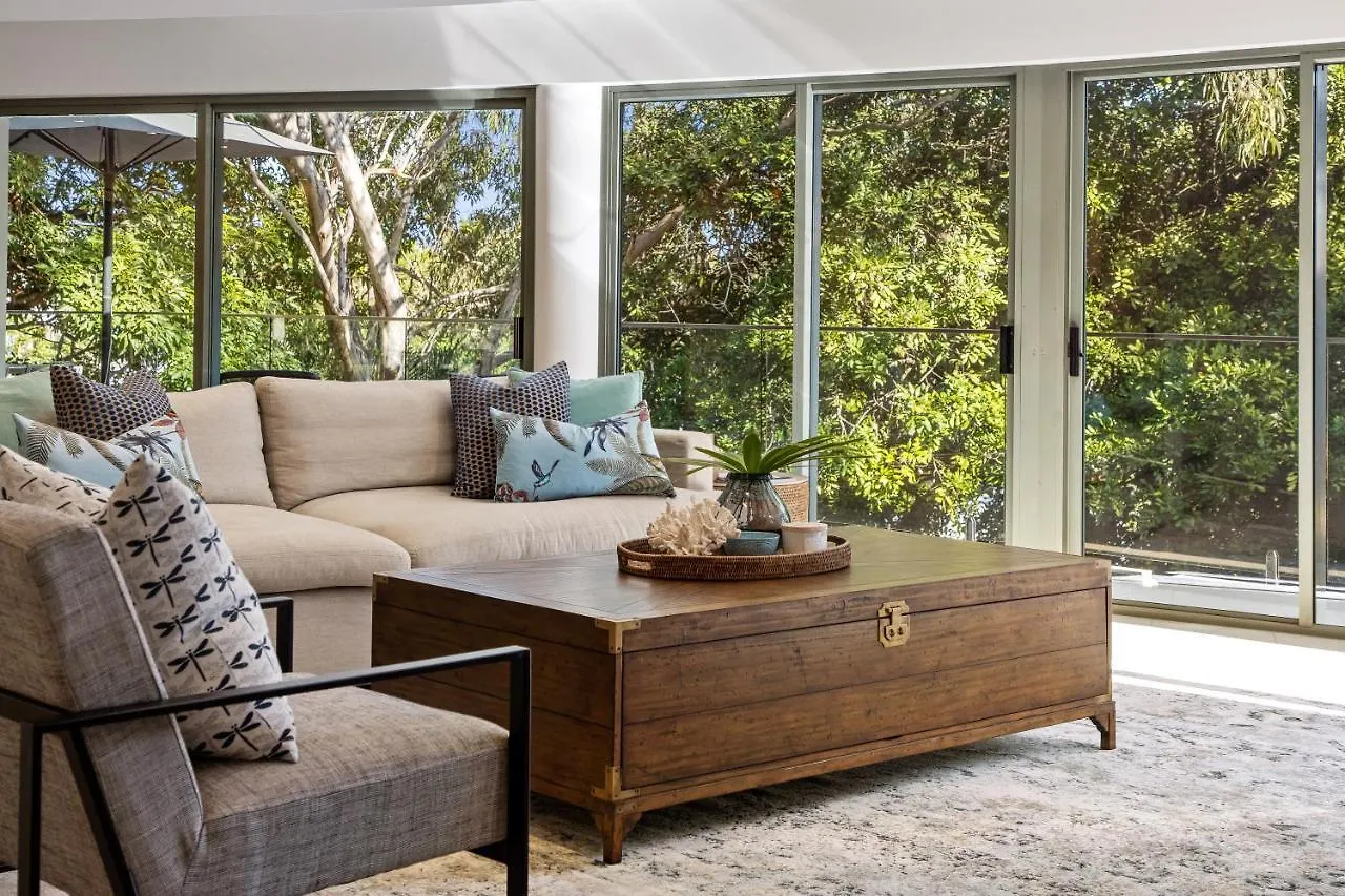 דירות נוסה Hastings Park: Elegant Oasis