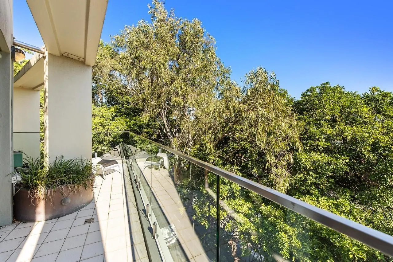 דירות נוסה Hastings Park: Elegant Oasis