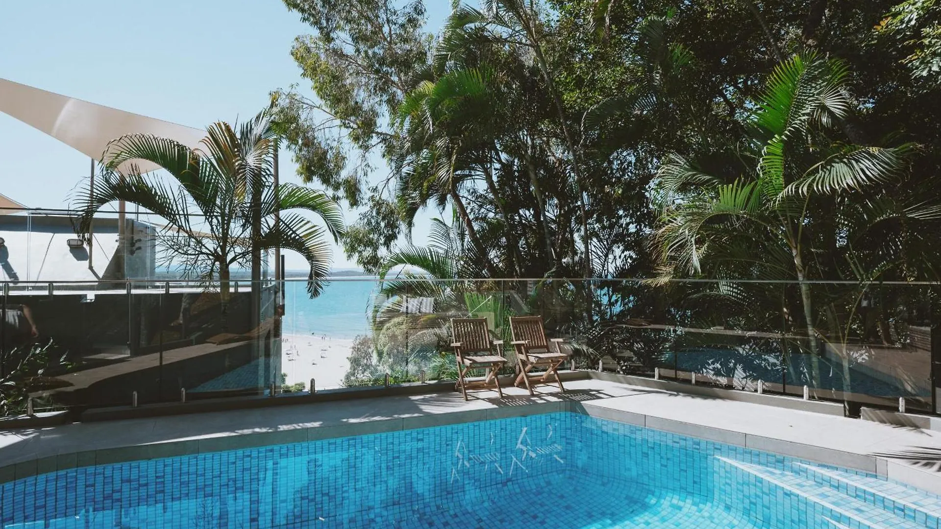 דירות נוסה Hastings Park: Elegant Oasis